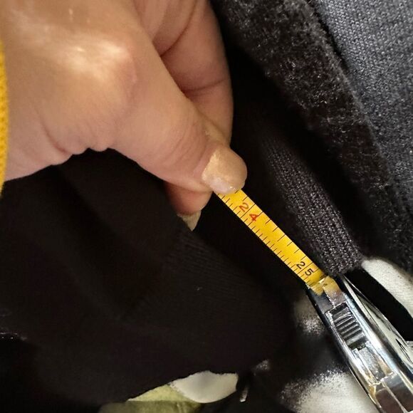 Adrianna Papell Crewneck Sweater Shear Sleeves Gold Polka Dots Size S - Picture 11 of 16